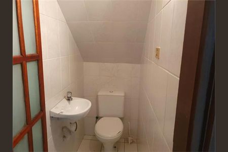 Casa à venda com 180m², 3 quartos e 2 vagas