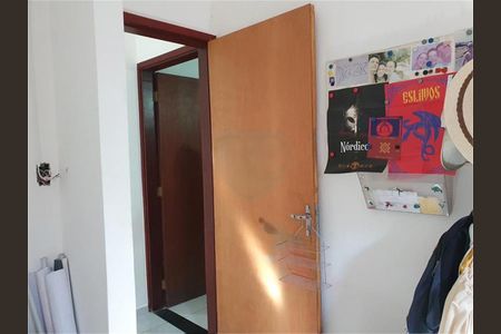 Casa à venda com 180m², 3 quartos e 2 vagas