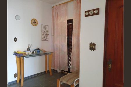 Casa à venda com 180m², 3 quartos e 2 vagas