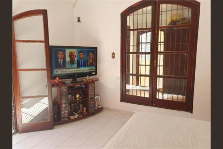 Casa à venda com 180m², 3 quartos e 2 vagas