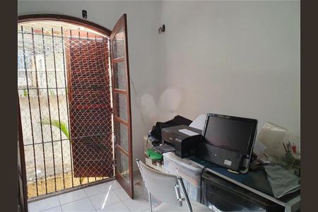 Casa à venda com 180m², 3 quartos e 2 vagas