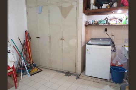 Casa à venda com 180m², 3 quartos e 2 vagas