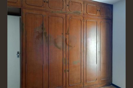 Casa à venda com 122m², 3 quartos e 2 vagas