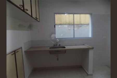 Casa à venda com 122m², 3 quartos e 2 vagas