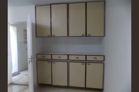 Casa à venda com 122m², 3 quartos e 2 vagas