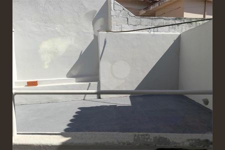 Casa à venda com 122m², 3 quartos e 2 vagas