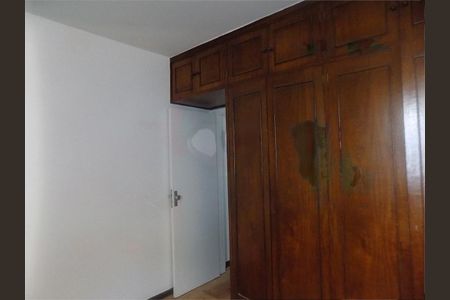 Casa à venda com 122m², 3 quartos e 2 vagas