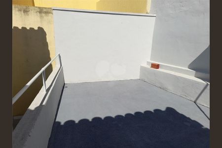 Casa à venda com 122m², 3 quartos e 2 vagas