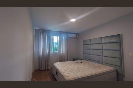 Apartamento à venda com 146m², 3 quartos e 2 vagas