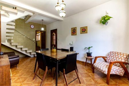 Casa à venda com 4 quartos, 178m² em Vila Romana, São Paulo