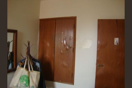 Casa à venda com 225m², 3 quartos e 2 vagas