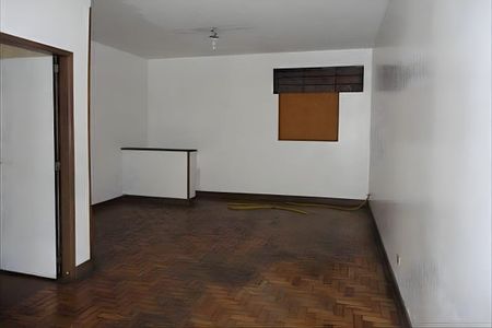 Casa à venda com 4 quartos, 250m² em Jardim Colombo, São Paulo