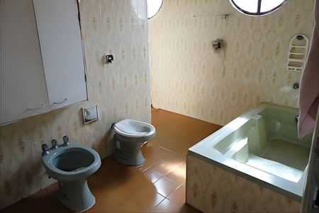 Casa à venda com 4 quartos, 250m² em Jardim Colombo, São Paulo
