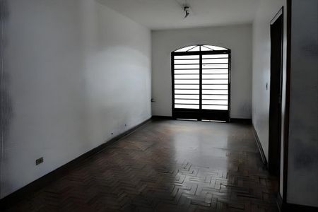 Casa à venda com 4 quartos, 250m² em Jardim Colombo, São Paulo