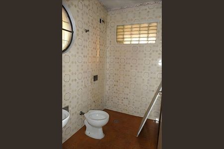 Casa à venda com 4 quartos, 250m² em Jardim Colombo, São Paulo