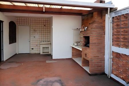 Casa à venda com 4 quartos, 250m² em Jardim Colombo, São Paulo