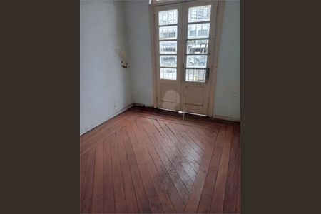 Casa à venda com 150m², 3 quartos e 1 vaga