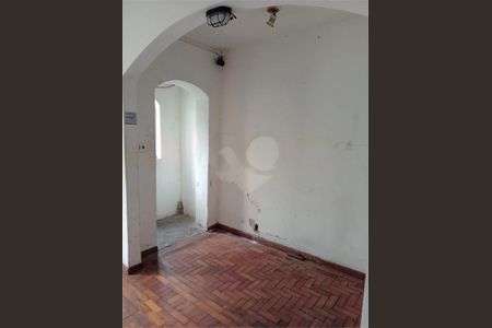 Casa à venda com 150m², 3 quartos e 1 vaga