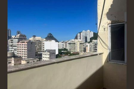 Apartamento à venda com 135m², 2 quartos e sem vaga