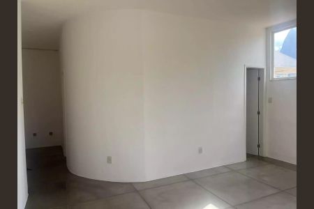 Apartamento à venda com 135m², 2 quartos e sem vaga