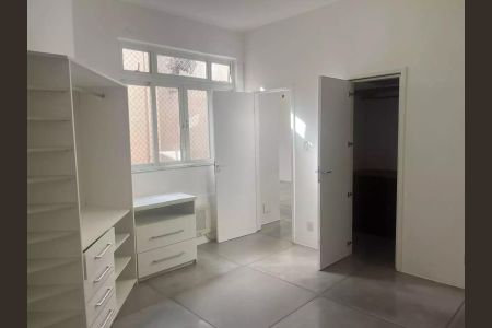 Apartamento à venda com 135m², 2 quartos e sem vaga
