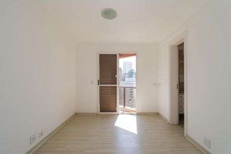 Apartamento à venda com 366m², 3 quartos e 4 vagas Apartamento à venda com 366m², 3 quartos e 4 vagasSuíte 2