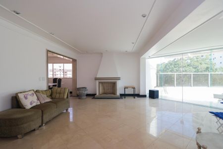 Apartamento à venda com 366m², 3 quartos e 4 vagas Apartamento à venda com 366m², 3 quartos e 4 vagasSala 1