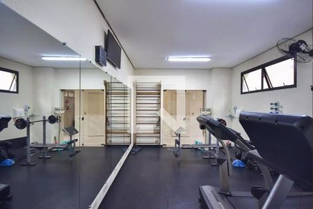 Apartamento à venda com 366m², 3 quartos e 4 vagas Apartamento à venda com 366m², 3 quartos e 4 vagasAcademia