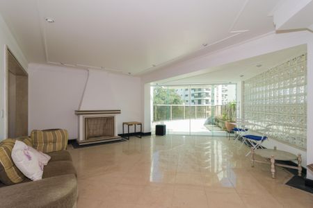 Apartamento à venda com 366m², 3 quartos e 4 vagas Apartamento à venda com 366m², 3 quartos e 4 vagasSala 1