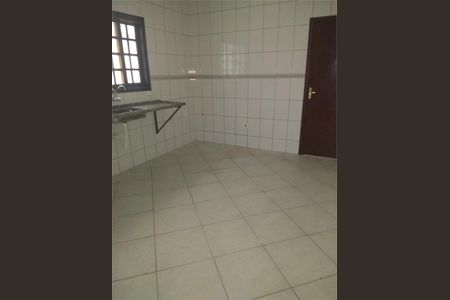 Casa à venda com 3 quartos, 128m² em Vila Carrão, São Paulo