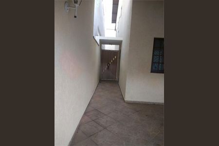 Casa à venda com 3 quartos, 128m² em Vila Carrão, São Paulo