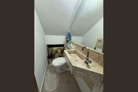 Casa à venda com 257m², 3 quartos e 2 vagas