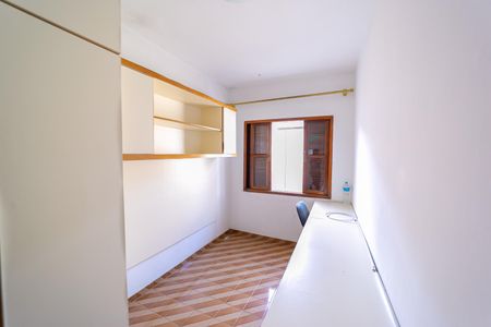 Casa à venda com 119m², 3 quartos e 2 vagasQuarto 2