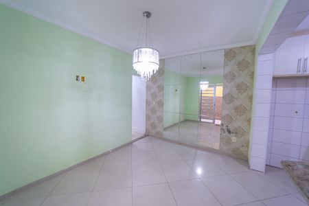 Casa à venda com 119m², 3 quartos e 2 vagasCozinha