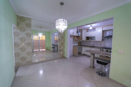 Casa à venda com 119m², 3 quartos e 2 vagasCozinha