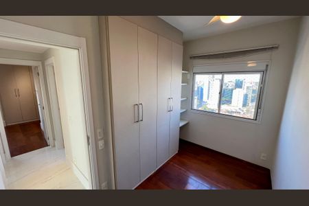 Apartamento à venda com 125m², 3 quartos e 2 vagas Apartamento à venda com 125m², 3 quartos e 2 vagasQuarto 1