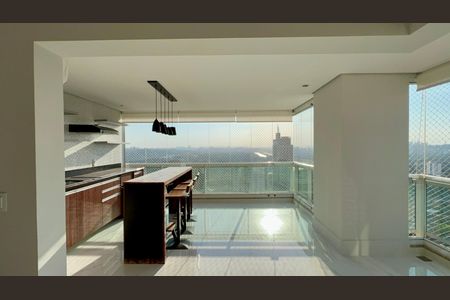 Apartamento à venda com 125m², 3 quartos e 2 vagas Apartamento à venda com 125m², 3 quartos e 2 vagasVaranda gourmet