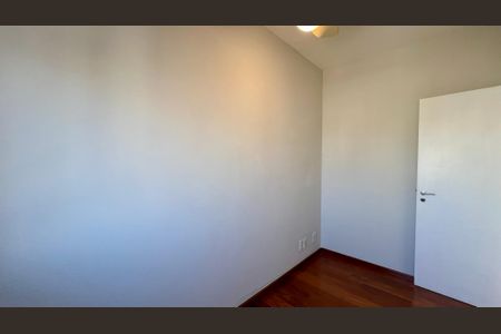 Apartamento à venda com 125m², 3 quartos e 2 vagas Apartamento à venda com 125m², 3 quartos e 2 vagasQuarto 1