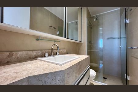 Apartamento à venda com 125m², 3 quartos e 2 vagas Apartamento à venda com 125m², 3 quartos e 2 vagasBanheiro