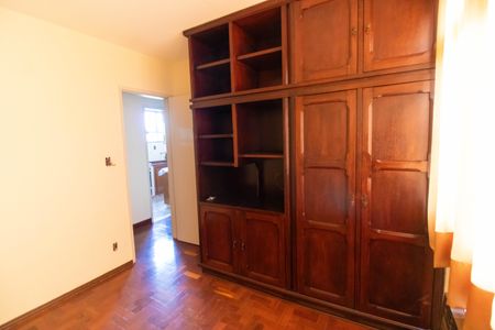 Apartamento à venda com 220m², 4 quartos e 2 vagasQuarto 1