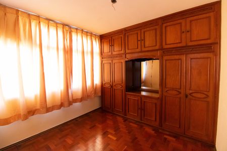 Apartamento à venda com 220m², 4 quartos e 2 vagasQuarto 3