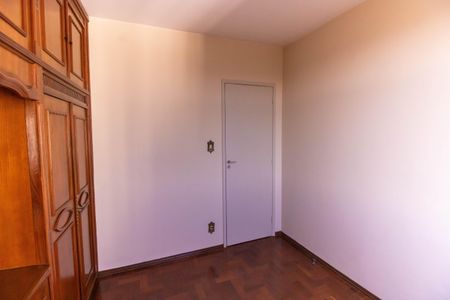 Apartamento à venda com 220m², 4 quartos e 2 vagasQuarto 2