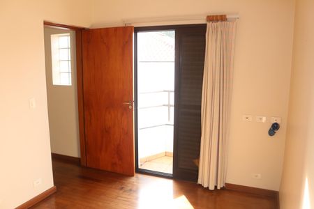 Casa à venda com 312m², 3 quartos e 8 vagasSuíte 3