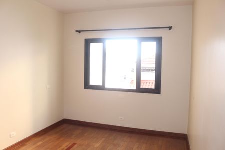 Casa à venda com 312m², 3 quartos e 8 vagasSala de TV