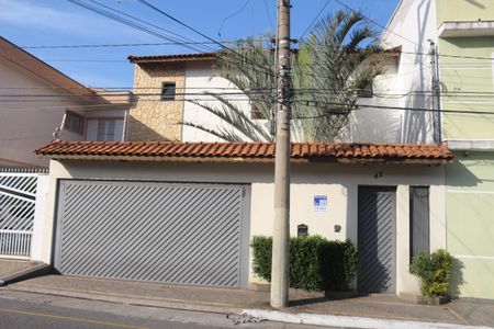 Casa à venda com 312m², 3 quartos e 8 vagasFachada