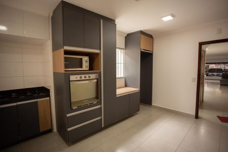 Casa à venda com 256m², 3 quartos e 2 vagasCozinha