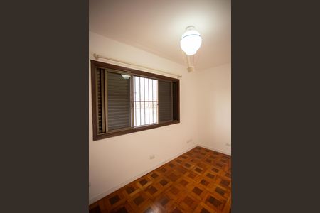 Casa à venda com 256m², 3 quartos e 2 vagasQuarto 2