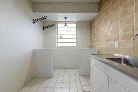 Apartamento à venda com 44m², 1 quarto e sem vaga Apartamento à venda com 44m², 1 quarto e sem vagaCozinha