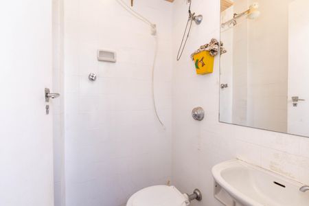 Apartamento à venda com 101m², 2 quartos e 2 vagasBanheiro de Serviço