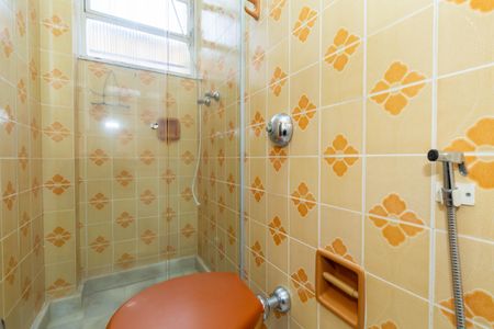 Apartamento à venda com 101m², 2 quartos e 2 vagasBanheiro 2